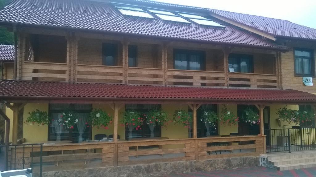 Pensiunea Mihaiu Sasului Vîrciorog Exterior foto